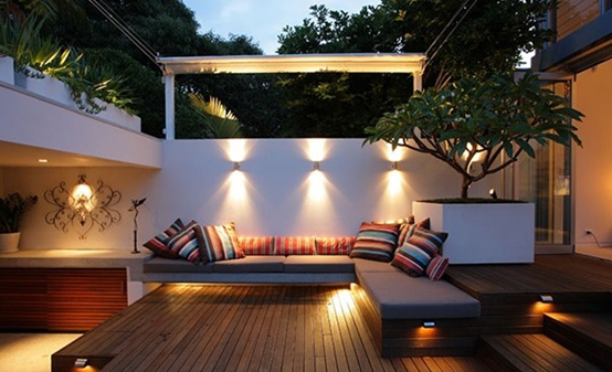 solar garden lights